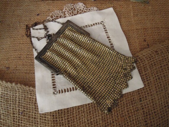 Vintage Art Deco Yellow Purse / Whiting and Davis