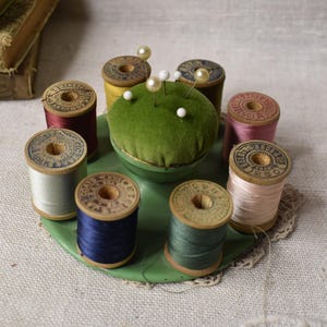 Antique Victorian Green Sewing Pincushion Caddy / Sewing Accessory / Vintage Thread Spool Holder