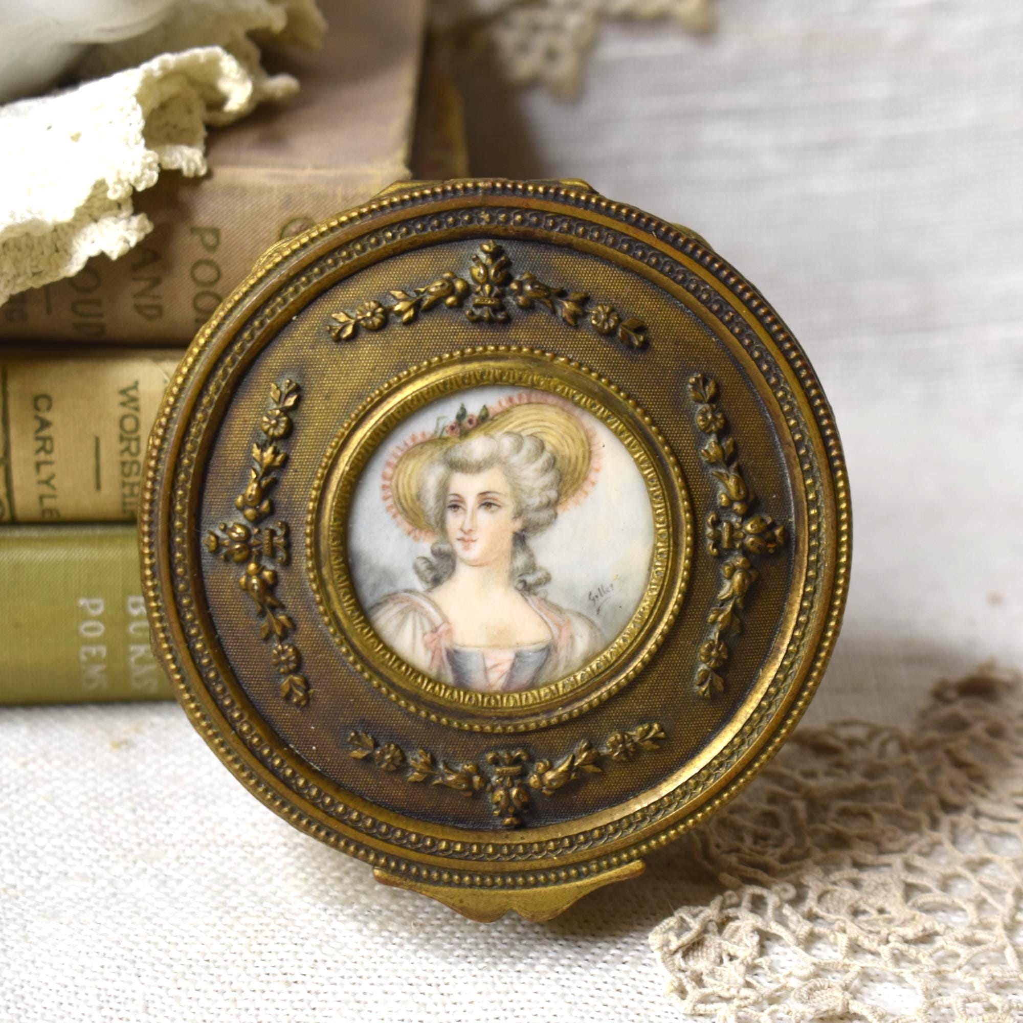 Vintage Marie Antoinette Box - Etsy