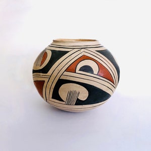 Signed Emeterio Ortiz R. Pottery Bowl with Pottery Fragments Inside, Mata Ortiz Polychrome Pottery Bowl, 5.125 Tall x Diameter 6.5 Inch Wide