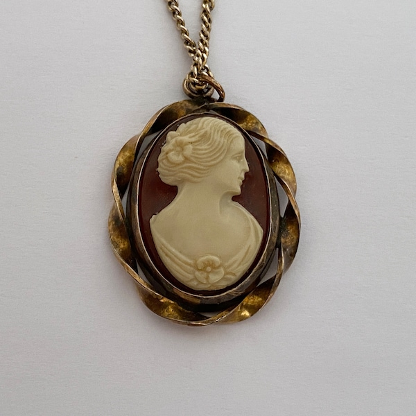 Vintage Bezel Set Faux Cameo in Gold Filled Frame and Suspended on Fine Gauge Gold Filled 22" Chain, Oval Twisted Design Frames Faux Cameo