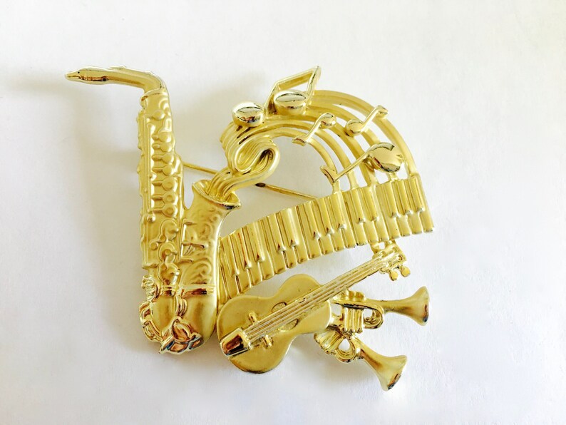 Vintage Large Music Themed, Gold Tone Brooch, Signed AJC Pin Brooch ...