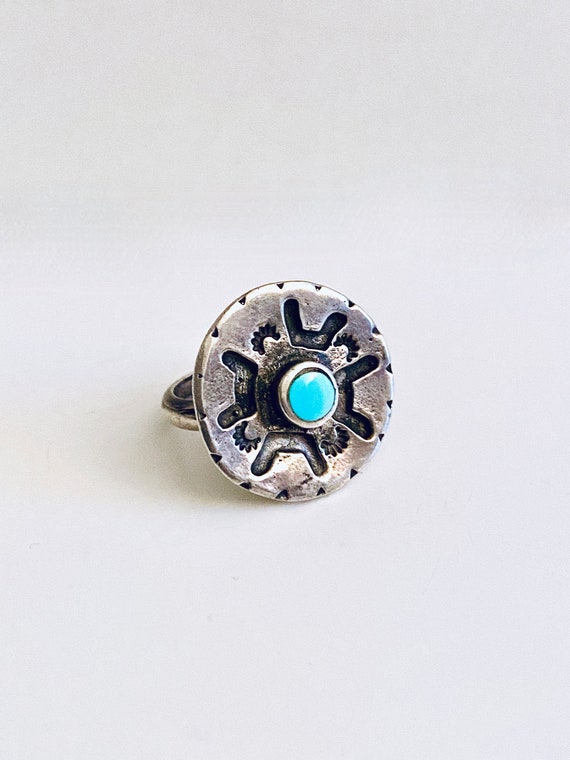 Vintage Native American Ring with Center Bezel Se… - image 1