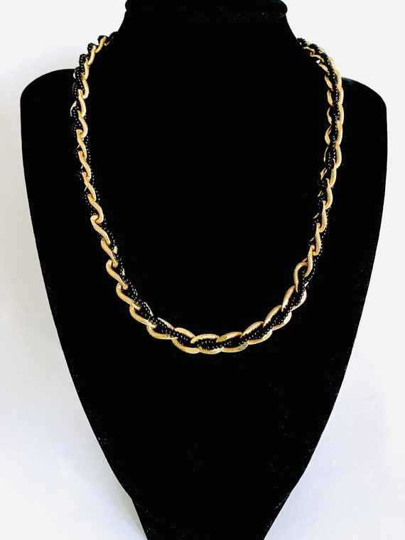 Classic Gold Tone Trifari 17" Collar Necklace wit… - image 1