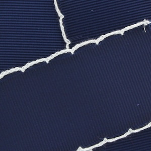 Navy und Weiß Moonstitch Edge Ripsband Wählen Sie Breite und Länge