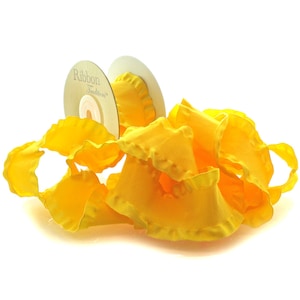 Ruban à double volants en satin jaune de 1,5 po. au choix 3 ou 25 mètres