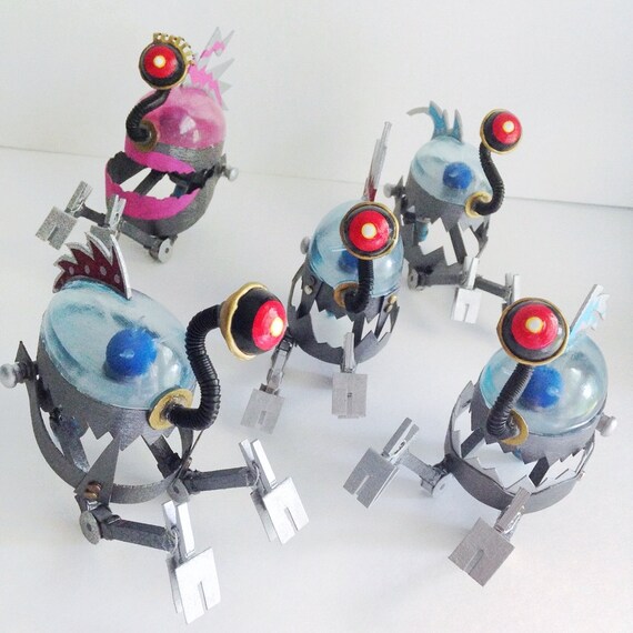 Items Similar To Dreamwork S Megamind Miniature Brainbot Handmade