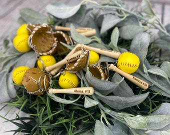 Keychain/bag tag/softball key chain/custom engraved softball/baseball key chain/custom engraved baseball/bag tag/sports lover