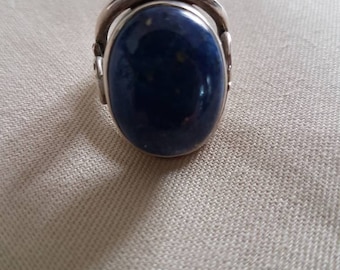 Sterling silver lapis ring