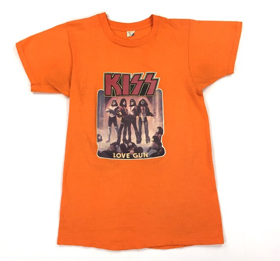 KISS Custom 1974 Paul Stanley Bandit Makeup Group Photo Tour Shirt -  ReproTees - The Home of Vintage Retro and Custom T-Shirts!