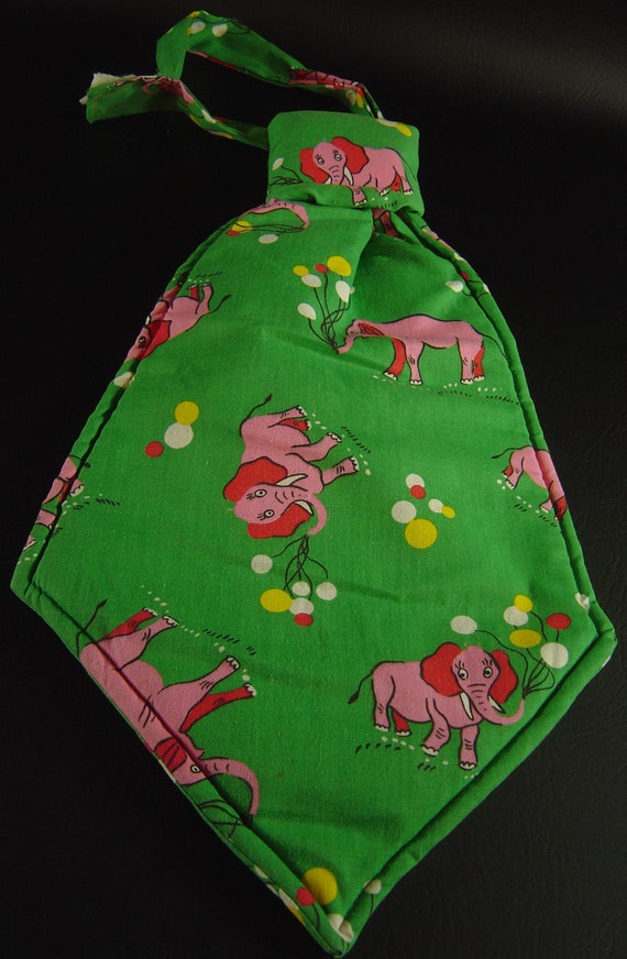 Big GreenTie with Pink Elephants CLM 323