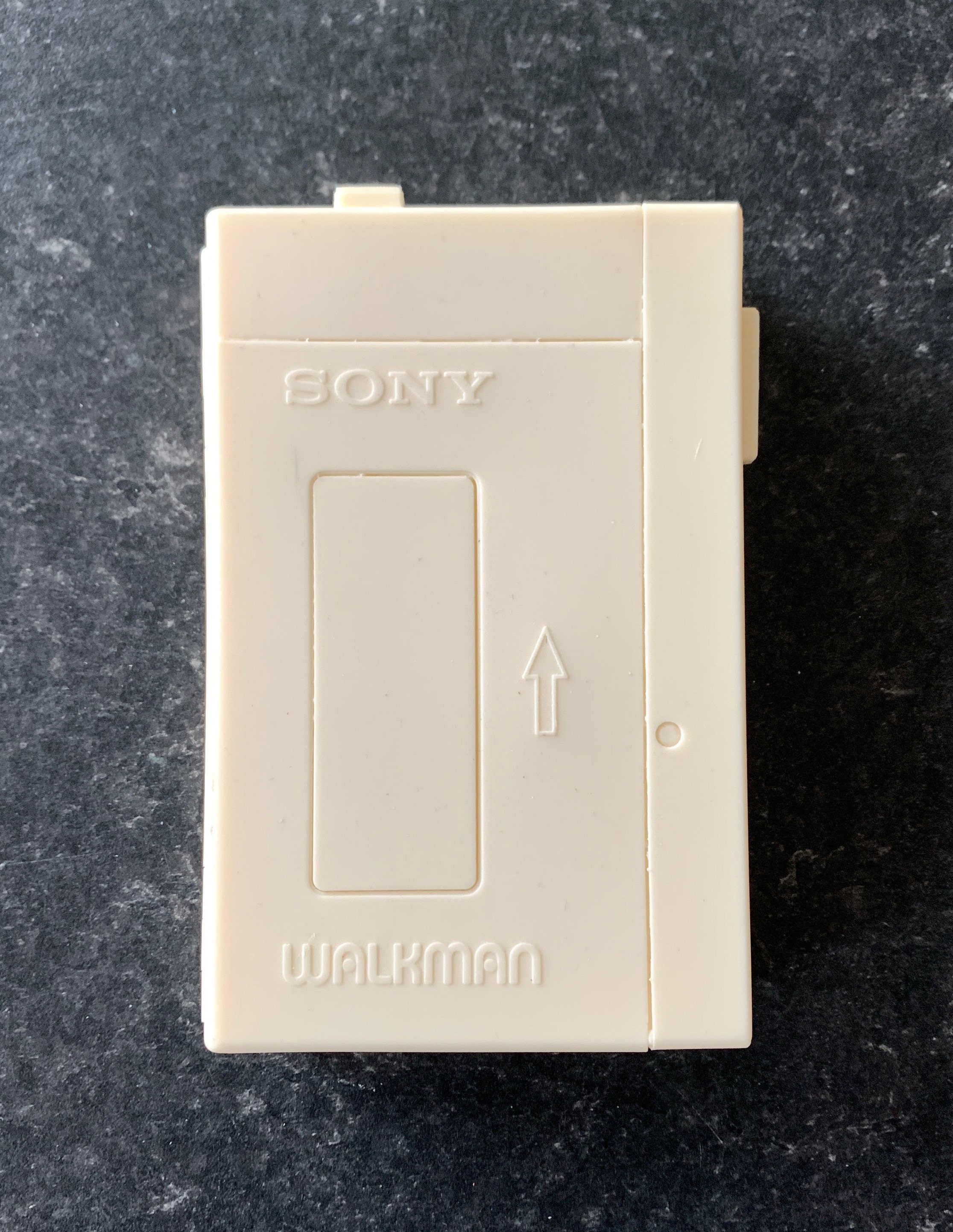 Sony TPS-L2 Walkman Cassette Player