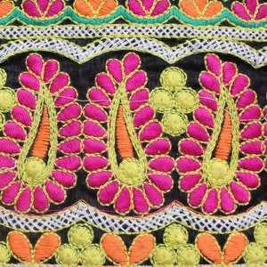 Meerkleurige keltische stoffen afwerking voor gordijnen-roze jacquardversieringen op maat gesneden, borduurlint etnische versieringen, boho-indische versiering