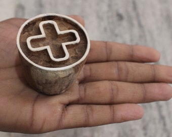 Timbro in legno intagliato a mano - Design del cartello ospedaliero Plus
