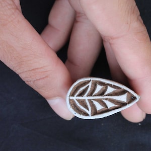 Paisley Wood Block Print Stamp Indian Wood Block Stamp Henna Block Stamp Hand Carved Wooden Stamp For Printing Floral Soap Making Stamp