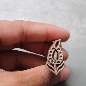 Paisley Fabric Block Print Stamp Henna Block Stamp Hand Carved Wooden Stamp Indian Wood Block Stamp For Printing Floral Soap Making Stamp