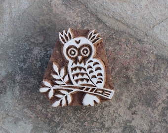 Bird Block Print Stamp - Ceramic Stamp, Pottery Stamp, Soap Stamp Logo, Fabric Stamp for Clothing, Round Stamp