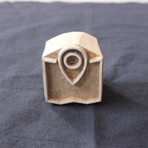 Standort Blockdruck Stempel Handgeschnitzter Blockdruck Stempel Schnitzen Holzblock Stempel GPS Stoffblock Stempel zum Drucken schnitzen Blockseifenstempel