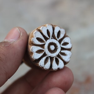 Stoff-Block-Druck-Stempel schnitzen Holzstempel Indischer Stoff-Block-Stempel Blumen-Block-Druck-Stempel zum Drucken von Heena-Seifenherstellungsstempel