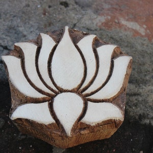Lotus houten blokstempel bloem Indiaas textieldrukblok voor afdrukken Blok snijden blokdruk stempel Bloemenzeepstempel Boho houten