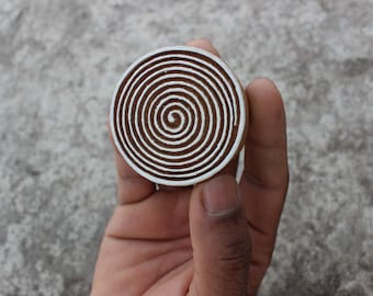 Timbro in legno rotondo intagliato a mano, creazione di biglietti, stampa tessile