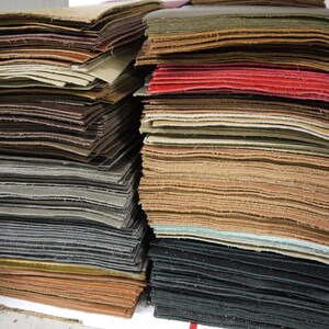 20 Genuine Leather pieces 8x 10 mix colors. imagem 3