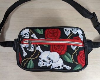 Skulls and Roses Goth Black Red - Rectangle Sling Bag Crossbody Fanny Pack
