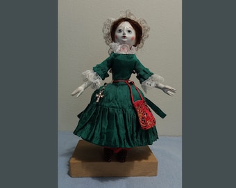 Wooden doll. Queen Anna. Emerald Lady.