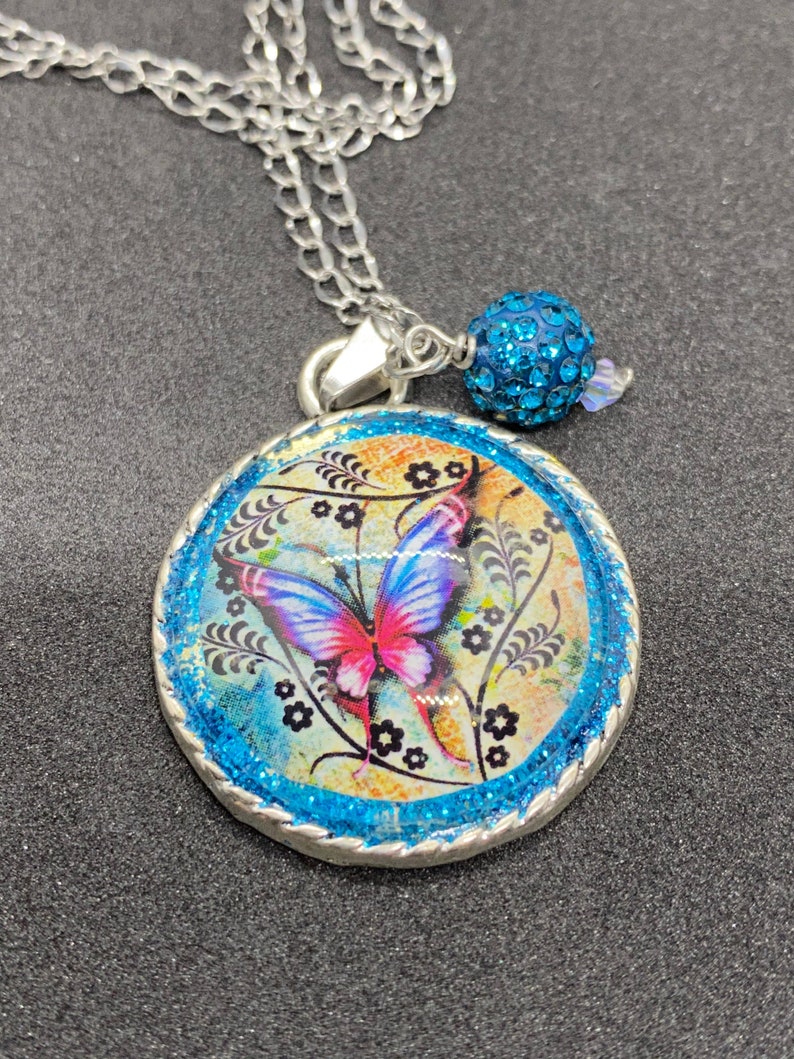 Vintage Blue Butterflies Photo Cabochon Glass Bronze Pendant Necklace Vintage Blue Butterflies Photo Cabochon Glass Bronze Pendant Necklace