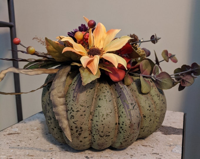 Featured listing image: Green Artificial Fall Pumpkin Table Centerpiece