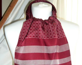 1960's Vintage Red and Pink Patterned Scalf