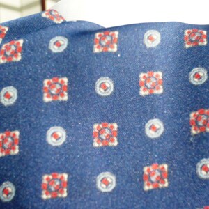 Tootal 1960's Blue Patterned Cravat image 1