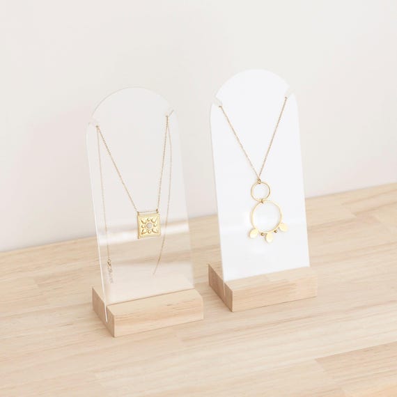 AMELIA Halskettenständer aus Holz und Acryl, professioneller Schmuck-Organizer, Schmuckhalter