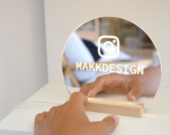 Miroir LED personnalisable Instagram, PLV personnalisable, Signalétique logo Instagram, Miroir Instagram custom