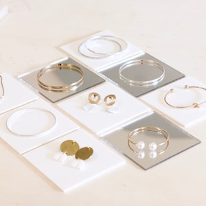 Espositori quadrati per gioielli in acrilico SQUARES, quadrati da posizionare per il merchandising dei prodotti, supporto per gioielli