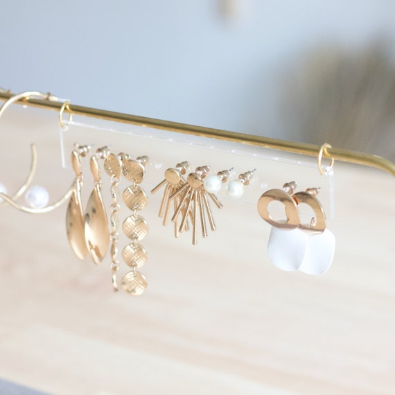 Etsy outlet earring holder