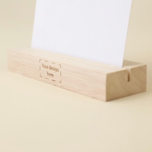 Présentoir en bois A5 EDDY – Support menu, photo ou carte | Design épuré | Personnalisable Avec Votre Logo