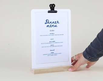 TOM A5 Display Stand in Wood and Acrylic with Clip – Perfect for Menus, Flyers, Photos – Ideal for Cafés, Restaurants, Shops