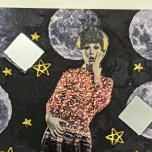 ACEO Original Signierte Art GoGo MCM Karte Mixed Media Collage 2,5x3,5 inch