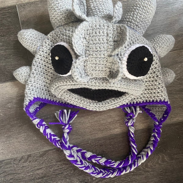 Gray Horned Toad Hat, Bulgy Eyed Frog Beanie, Winter Hat, Your Choice of Colors