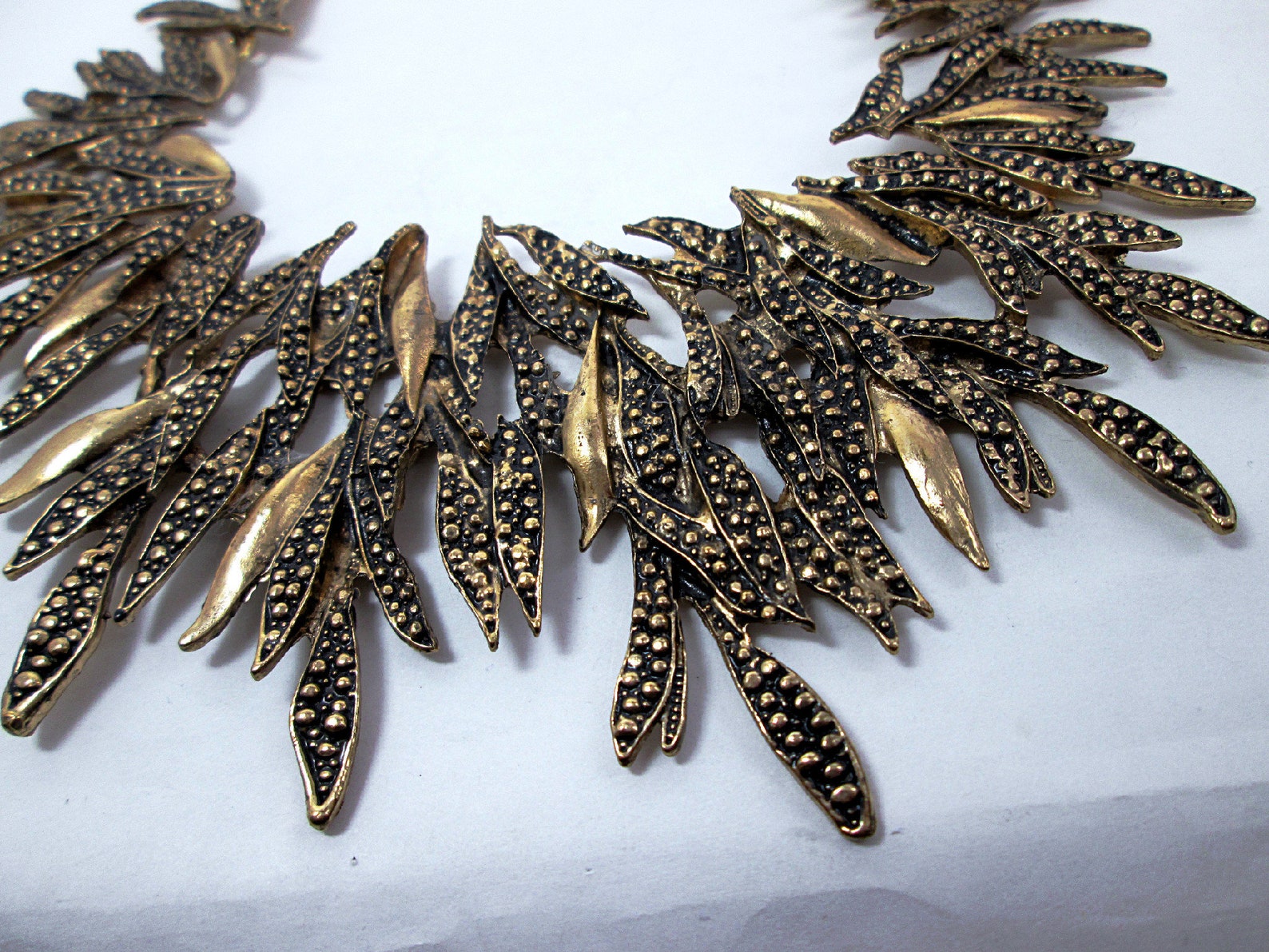 Antique Gold Leaf Wreath Necklace Metal Leaf Garland Choker Etsy