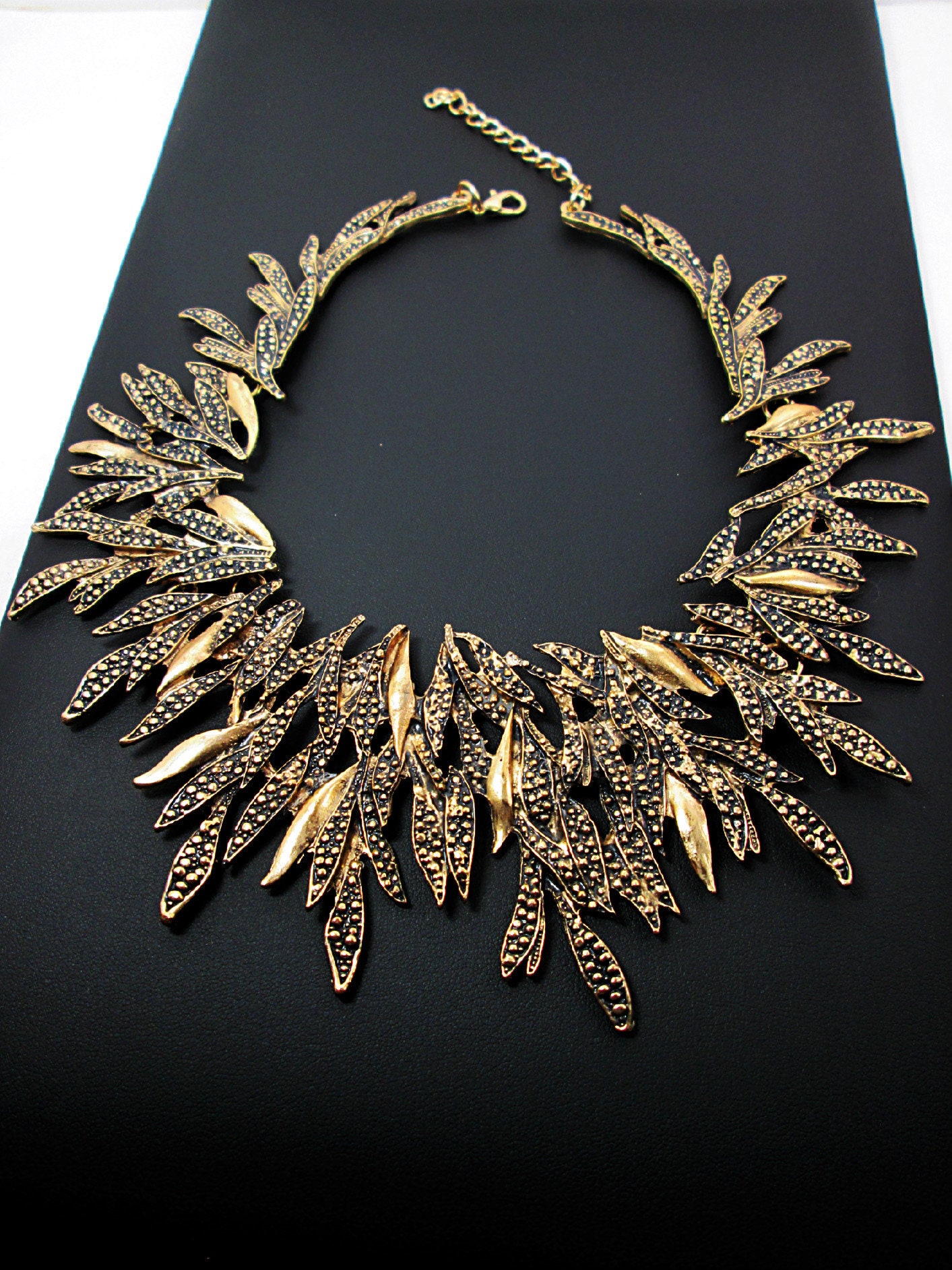 Antique Gold Leaf Wreath Necklace Metal Leaf Garland Choker Etsy