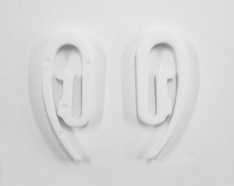 1000 Curtain Hooks | Plastic Hooks | Drapery Supplies | C-Hooks | Wave Curtains