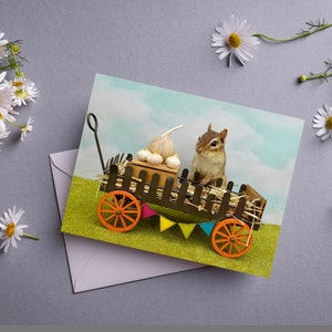 Chipmunk In Wagon with Garlic Notecard