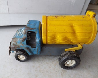 toy truck garage