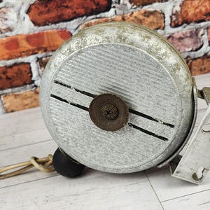 物干し紐　ランドリーライン　アンティーク　アメリカ製　1930年代〜50年代 Vintage Retractable Clothesline - Etsy