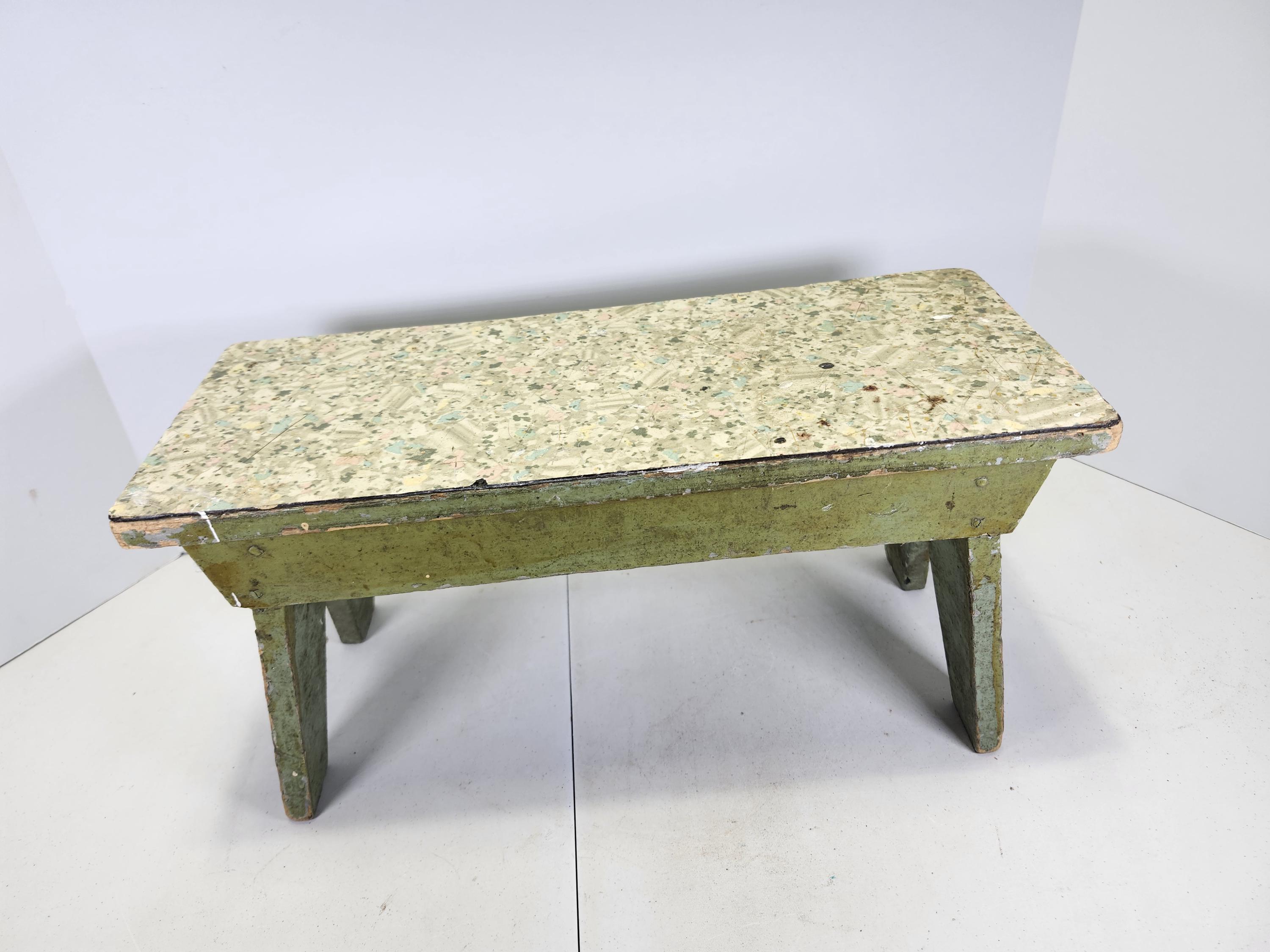 Vintage Green Painted Footstool: Retro Cabin Decor