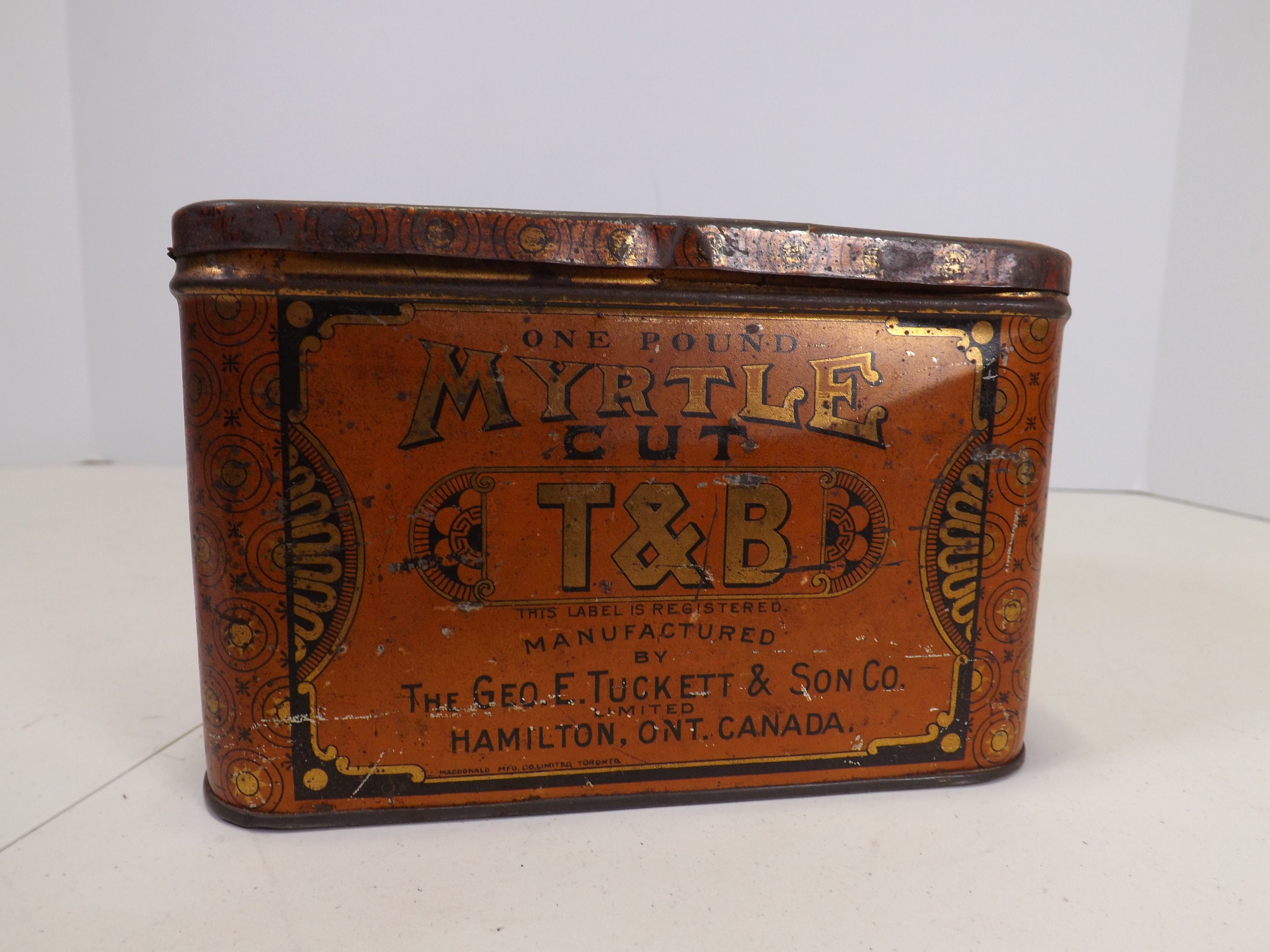 Tuckett Myrtle Cut Tobacco Tin Hamilton Toronto (JEF) Tuckett Myrtle Cut Tobacco Tin Hamilton Toronto (JEF)