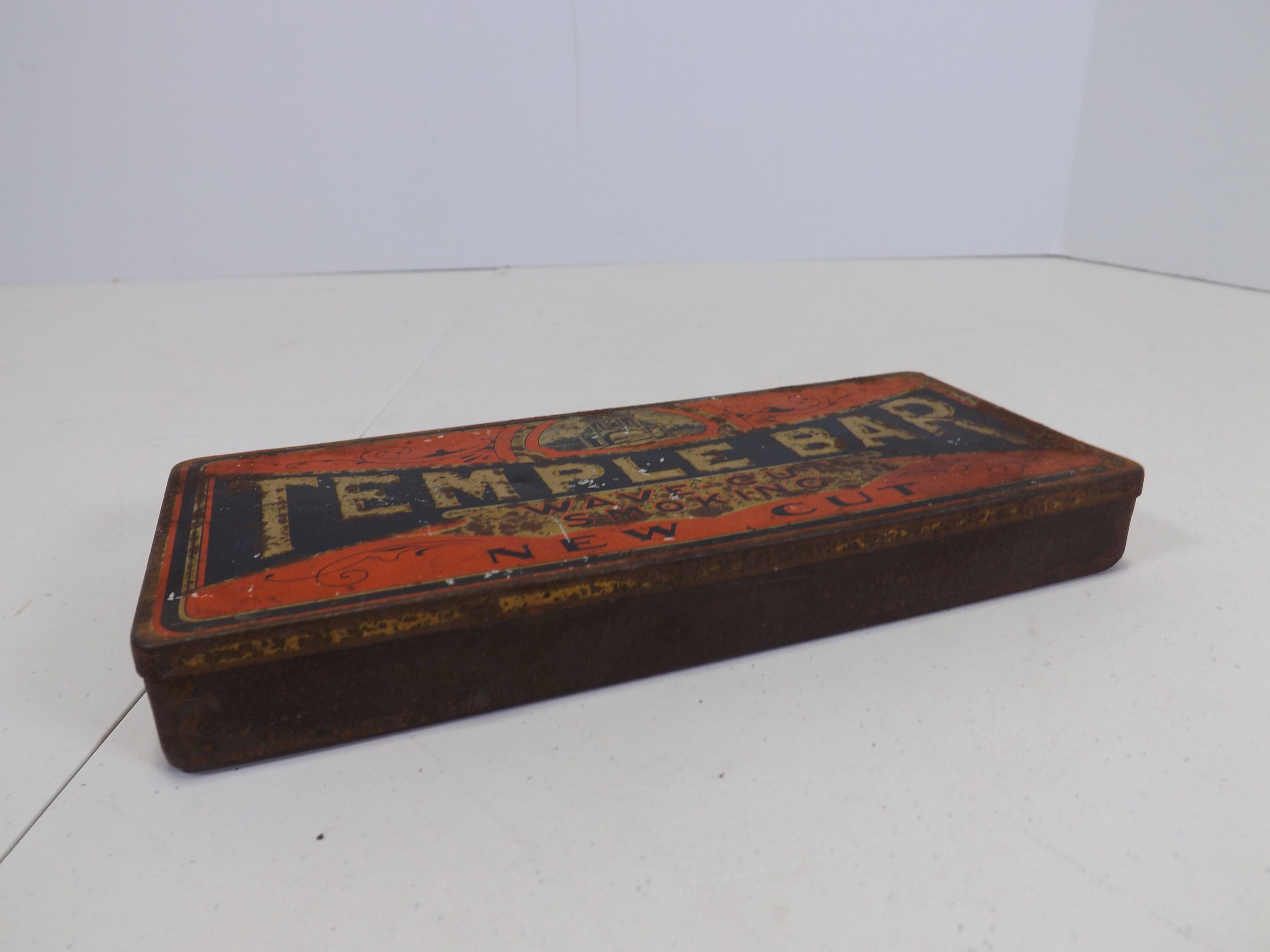 temple bar tobacco tin Vintage Temple Bar Tobacco Tin: Wave Cut Collectible Display