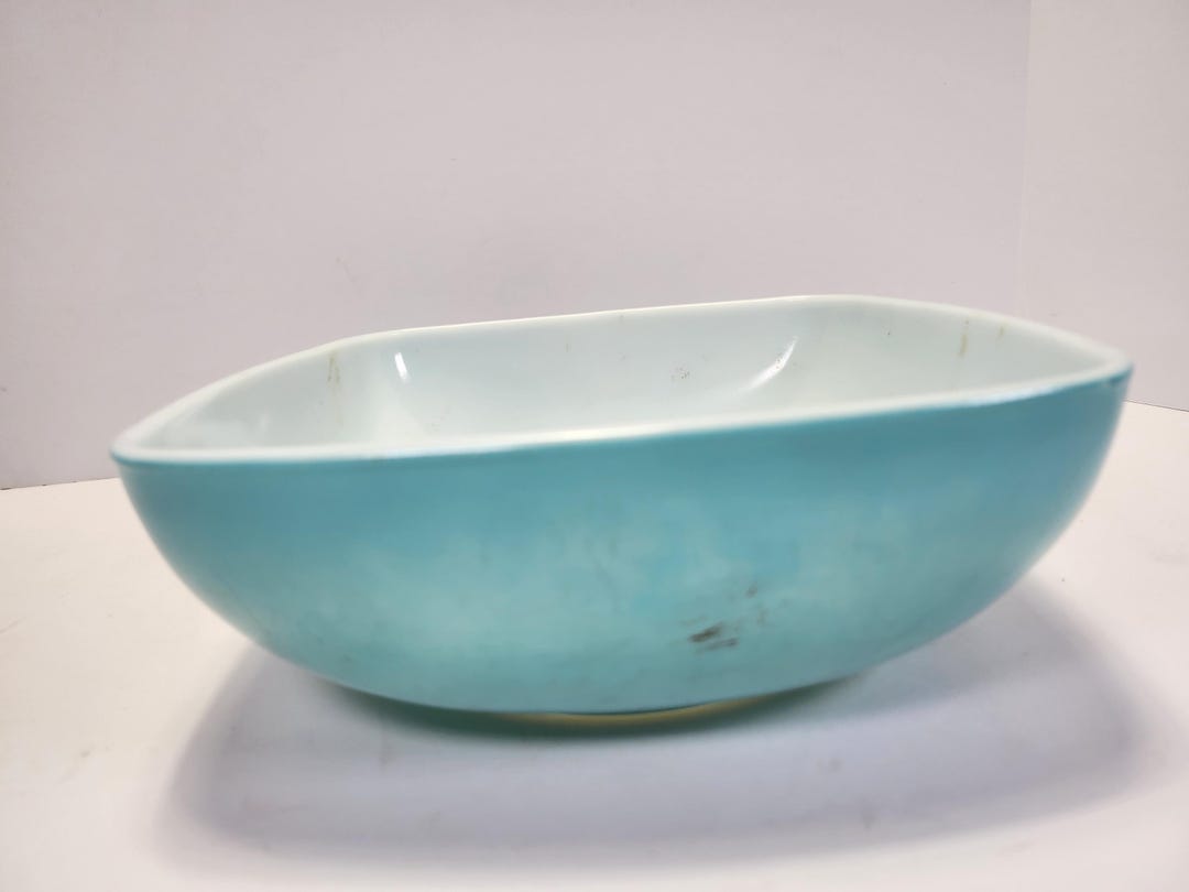 Vintage Pyrex Square Bowl: Pastel Turquoise 2.5 Qt Mixing Serving Dish ...